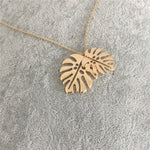 Monstera Leaf Necklace - Plantasiathemarket