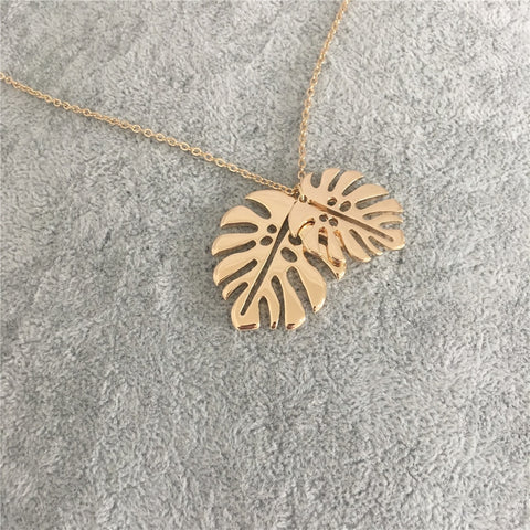 Monstera Leaf Necklace - Plantasiathemarket